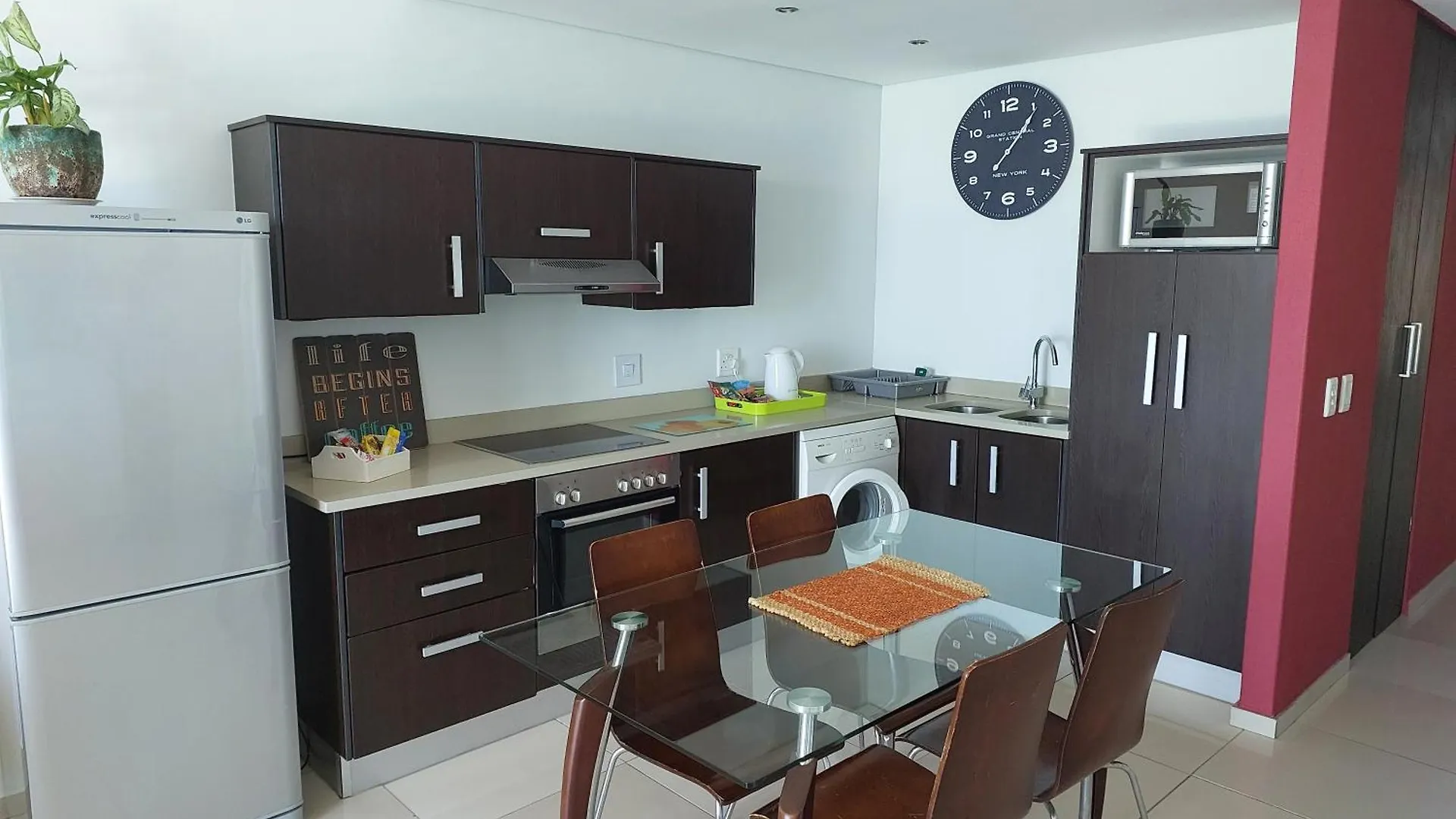 Infinity Beachfront 607 - Self Catering Unit Bloubergstrand South Africa